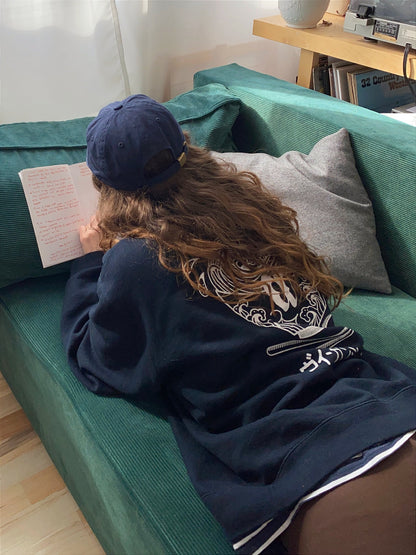 Nachhaltiger Bio-Pullover mit Ramenmotiv, blauer Sweater, handbedruckt – Koohl’s Slow Fashion