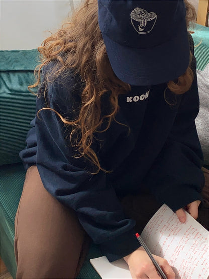 Nachhaltiger Bio-Pullover mit Ramenmotiv, blauer Sweater, handbedruckt – Koohl’s Slow Fashion