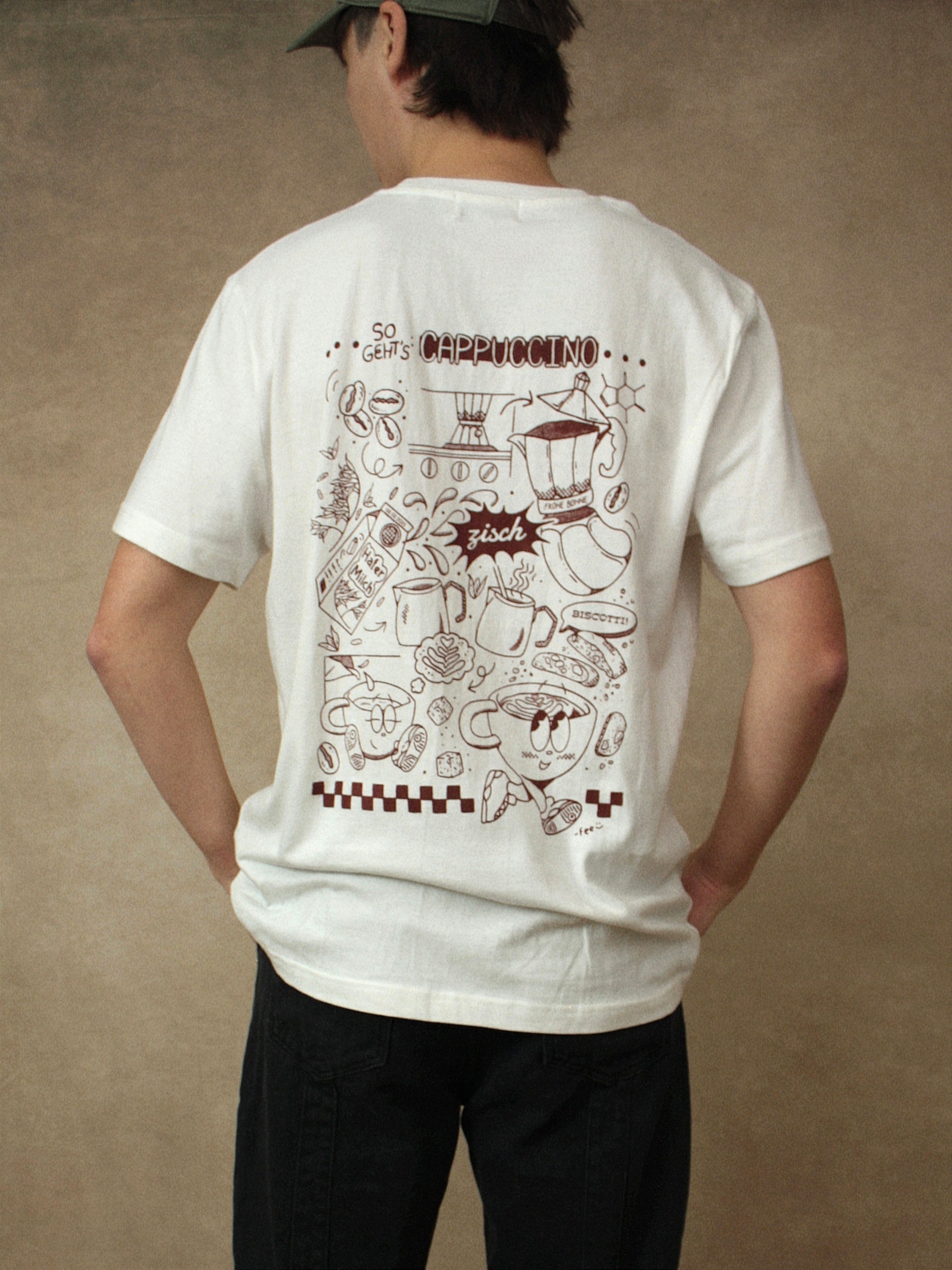 Koohl's Cappuccino T-Shirt, Rückenmotiv Cappuccino, brauner Druck per Siebdruck mit wasserbasierten Farben auf oversized Bio-Baumwoll T-Shirt, Slow Fashion