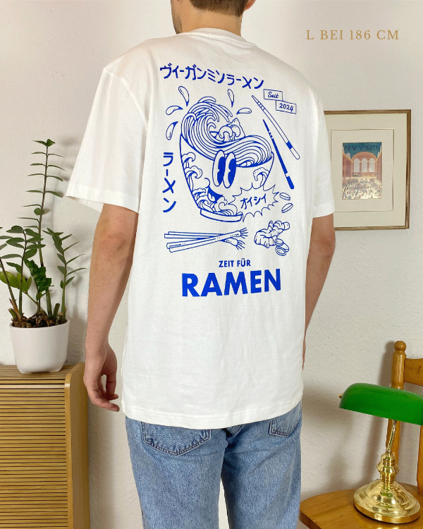 Nachhaltiges Bio-T-Shirt mit Ramenmotiv, handbedruckt – Koohl’s Slow Fashion