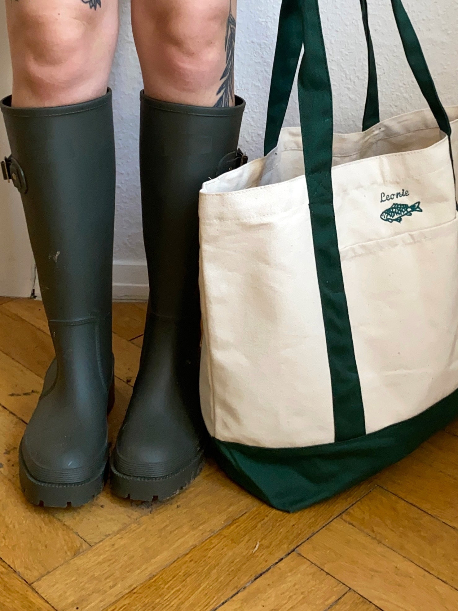 Custom See-Shopper